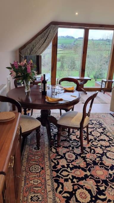 Delightful Country In A Lovely Rural Area Ludlow